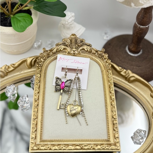 Boho Butterfly Lock & Key Crystal Mismatched Drop Earrings - Picture 4 of 6